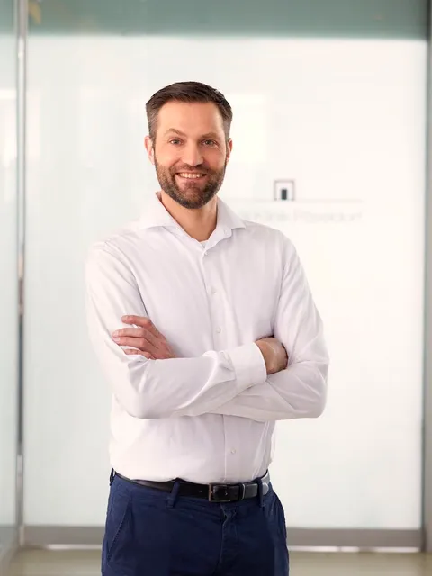 Dr. Gunnar Meer